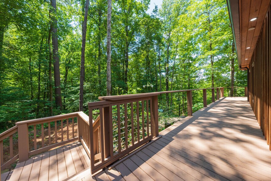 More Photos Of 1638 Old Minor Rd, Culloden Specialty For Sale