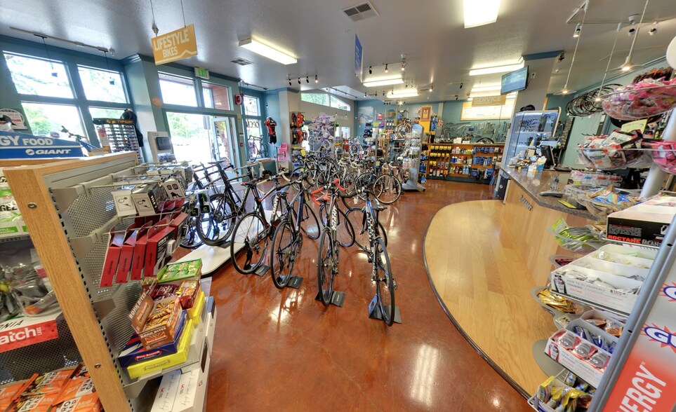 More Photos Of 220 Windsor River Rd, Windsor Apartments For Sale