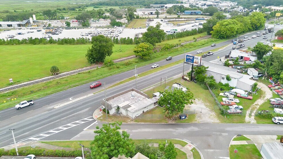 More Photos Of 3101 N Orange Blossom Trl, Zellwood Restaurant For Sale