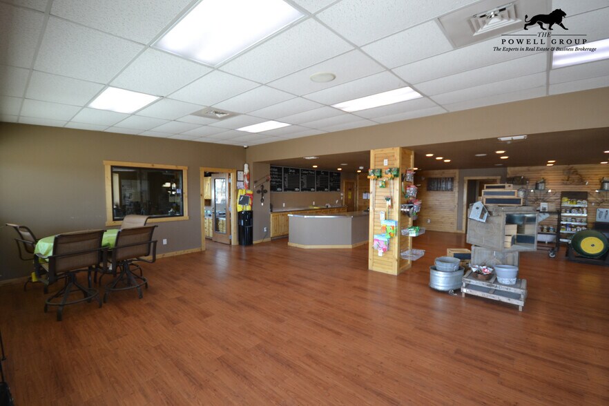 More Photos Of 2304 FM 1585, Lubbock General Retail For Sale