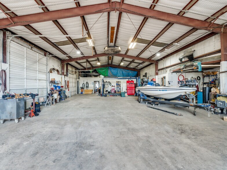 More Photos Of 1200-1204 S Highway 377, Pilot Point Flex For Sale