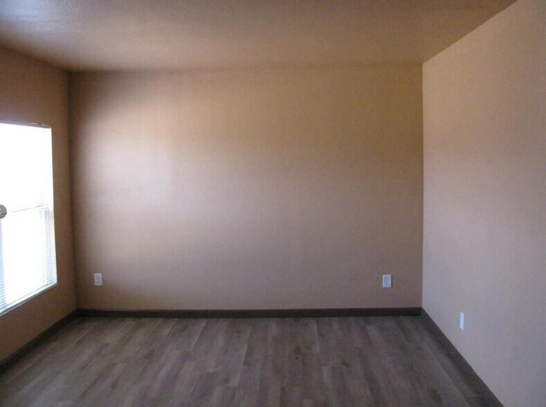 More Photos Of 12600 W US Highway 82, Savoy Apartments For Lease