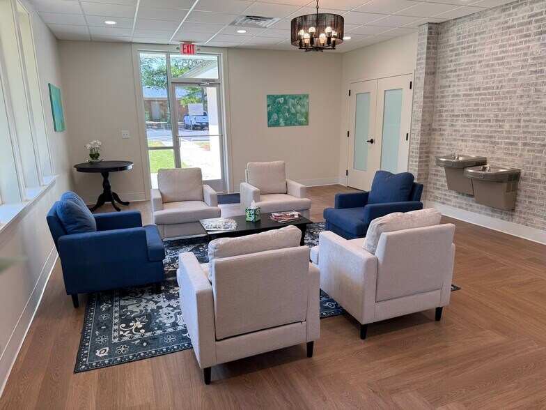 More Photos Of 4905 Professional Ct, Raleigh Medical For Lease