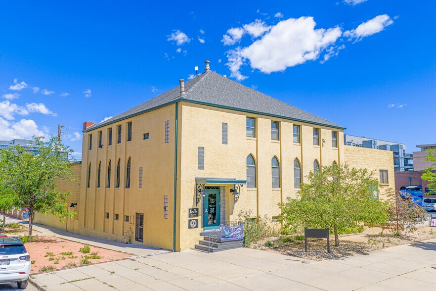 Primary Photo Of , Denver General Retail For Sale