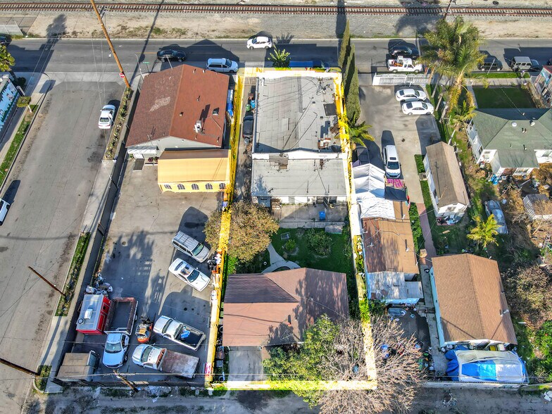 More Photos Of 1701 N Willowbrook Ave, Compton Storefront Retail Residential For Sale