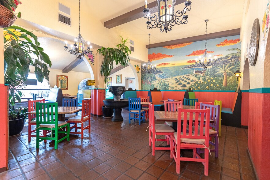 More Photos Of 216 Washington St, Auburn General Retail For Sale