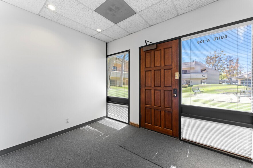 More Photos Of 2460 N Ponderosa Dr, Camarillo Medical For Sale