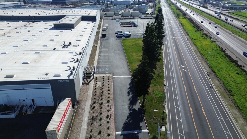 More Photos Of 17100 S Harlan Rd, Lathrop Manufacturing For Lease