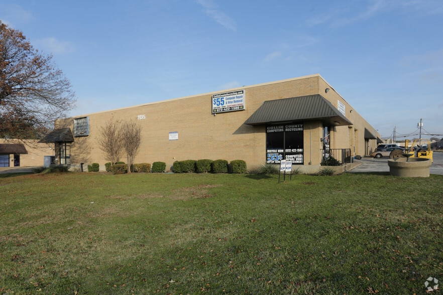 More Photos Of 1135 E Plano Pky, Plano Warehouse For Lease