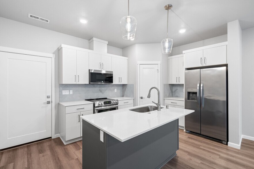 More Photos Of 16306 NE 20th St, Vancouver Multifamily For Sale