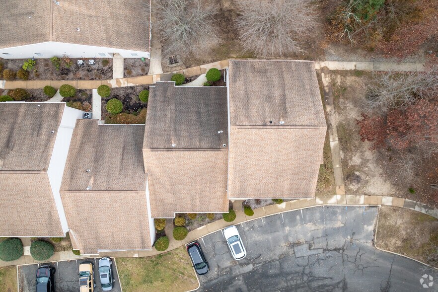 More Photos Of 430 Bridge Plaza Dr, Manalapan Township Medical For Sale