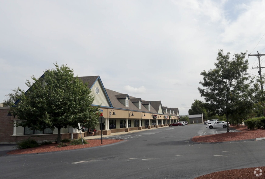 More Photos Of 68 Airport Rd, Fitchburg General Retail For Lease