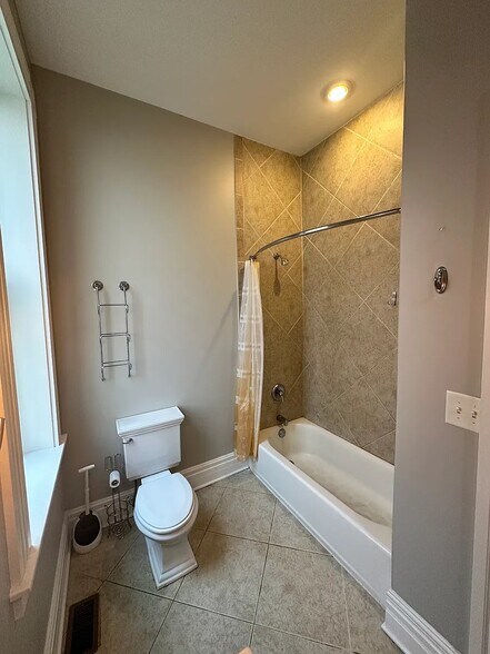 More Photos Of , Lexington Multifamily For Sale