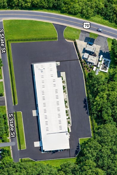 More Photos Of 114 S State St, Haw River Manufacturing For Sale