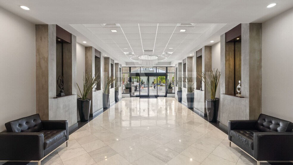 More Photos Of 3015 N Ocean Blvd, Fort Lauderdale Apartments For Sale