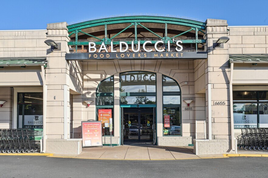 More Photos Of 1350 Beverly Rd, McLean Apartments For Lease