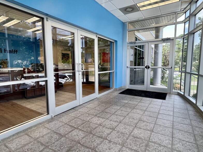 More Photos Of 5704 Euper Ln, Fort Smith Loft Creative Space For Sale