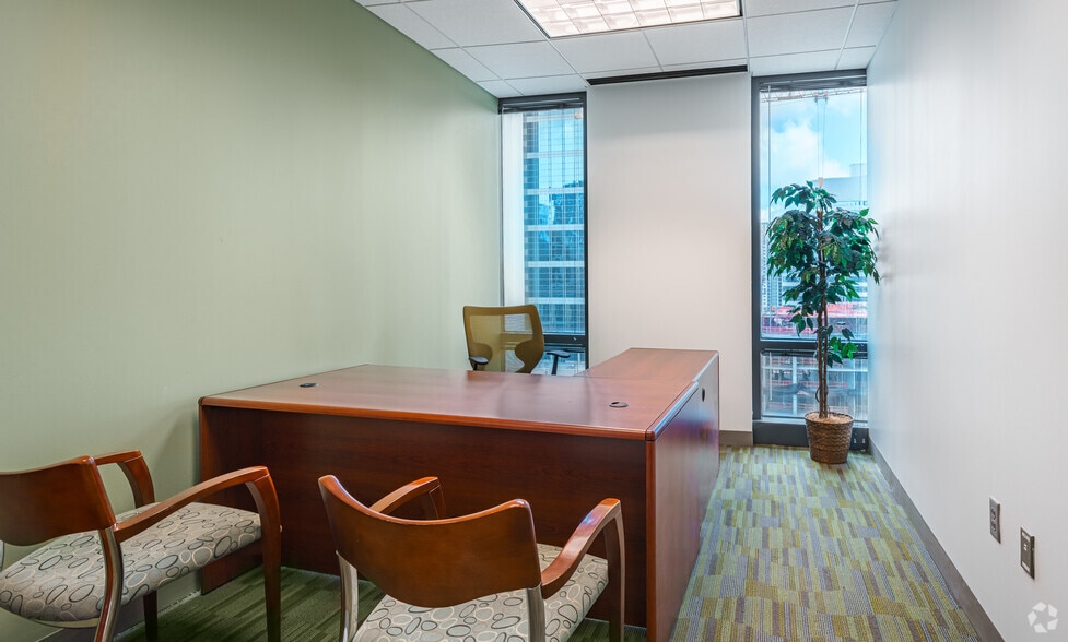 More Photos Of 401 E Las Olas Blvd, Fort Lauderdale Office For Lease