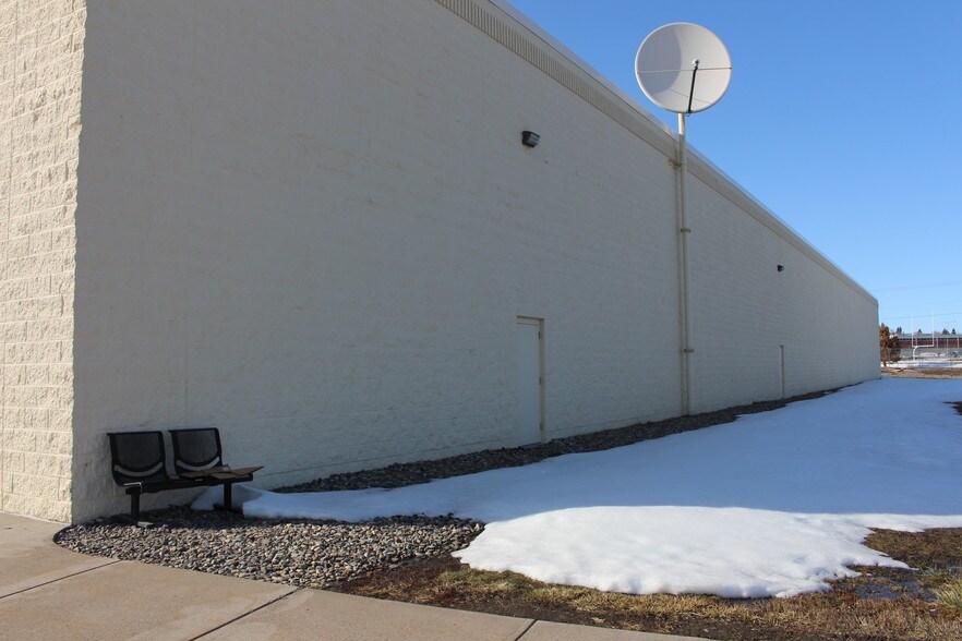 More Photos Of 301 Northwest Byp, Great Falls Freestanding For Lease