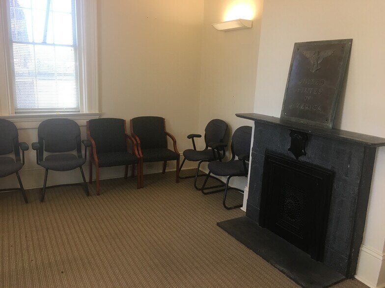 More Photos Of 20978 Port Hickey Rd, Zachary Office Residential For Lease