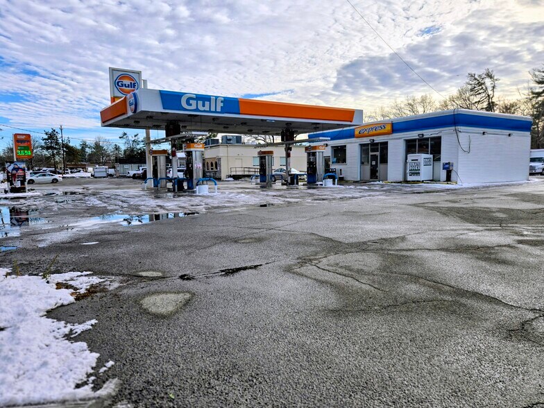 More Photos Of 261 Boston Rd, North Billerica General Retail For Sale