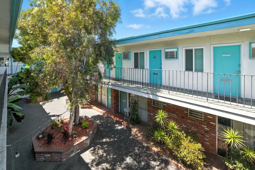 More Photos Of 24248 Crenshaw Blvd, Torrance Office For Sale