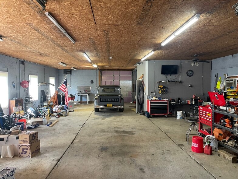 More Photos Of 782 Candlers Mountain Rd, Rustburg Flex For Lease