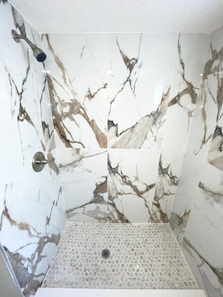 More Photos Of , Saint Petersburg Multifamily For Sale