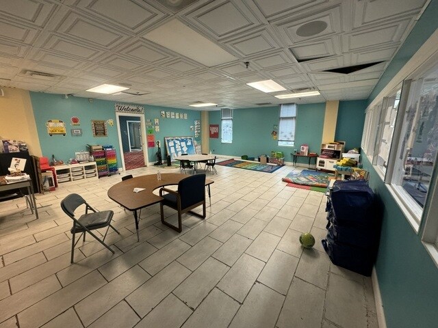 More Photos Of 10501 Success Ln, Dayton Office For Sale