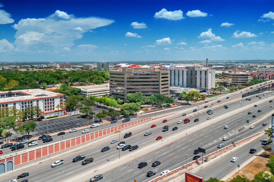 More Photos Of 45 NE Loop 410, San Antonio Office For Lease