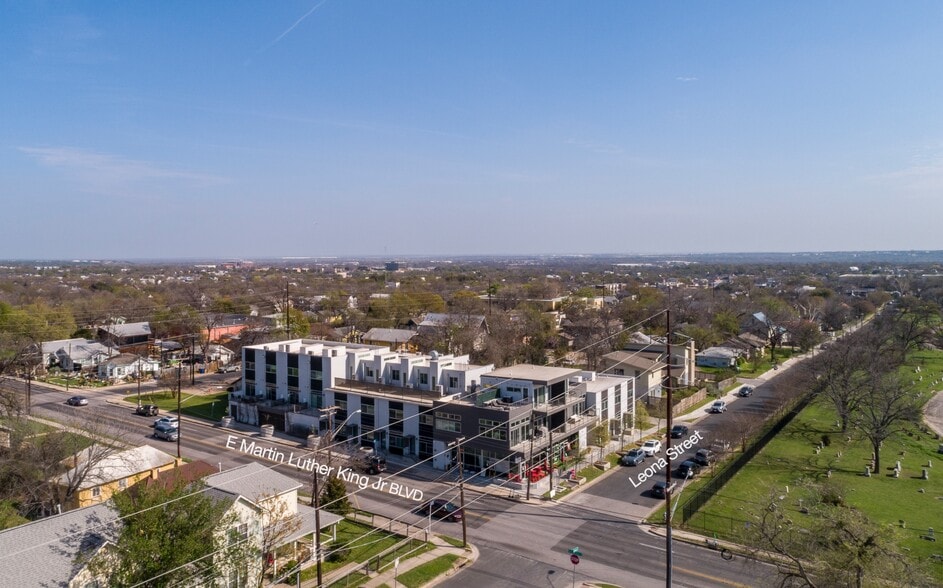 More Photos Of 1701 E Martin Luther King Jr Blvd, Austin Apartments For Lease