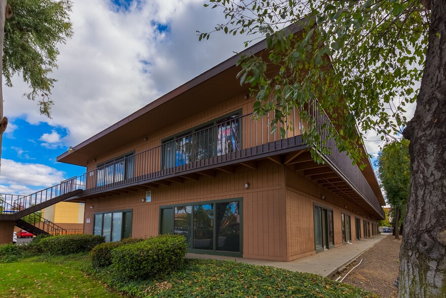 More Photos Of 125 W Mission Ave, Escondido Office For Lease