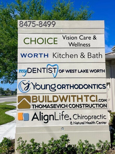 More Photos Of 8475 Lake Worth Rd, Lake Worth Medical For Sale