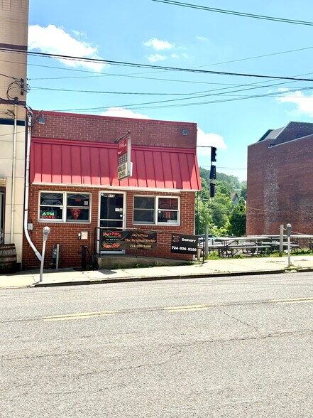 More Photos Of 114 E Lincoln Ave, Mc Donald General Retail For Sale