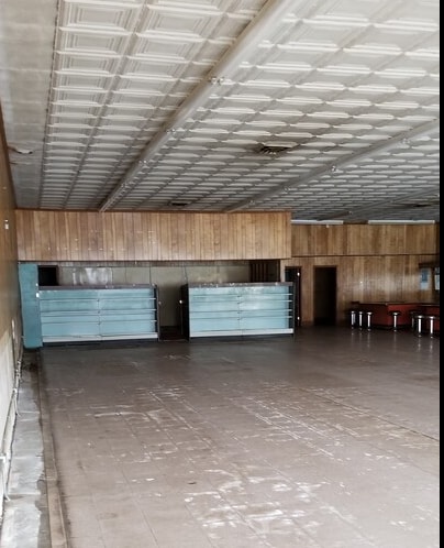 More Photos Of 734 N Greenwood Ave, Ware Shoals General Retail For Sale