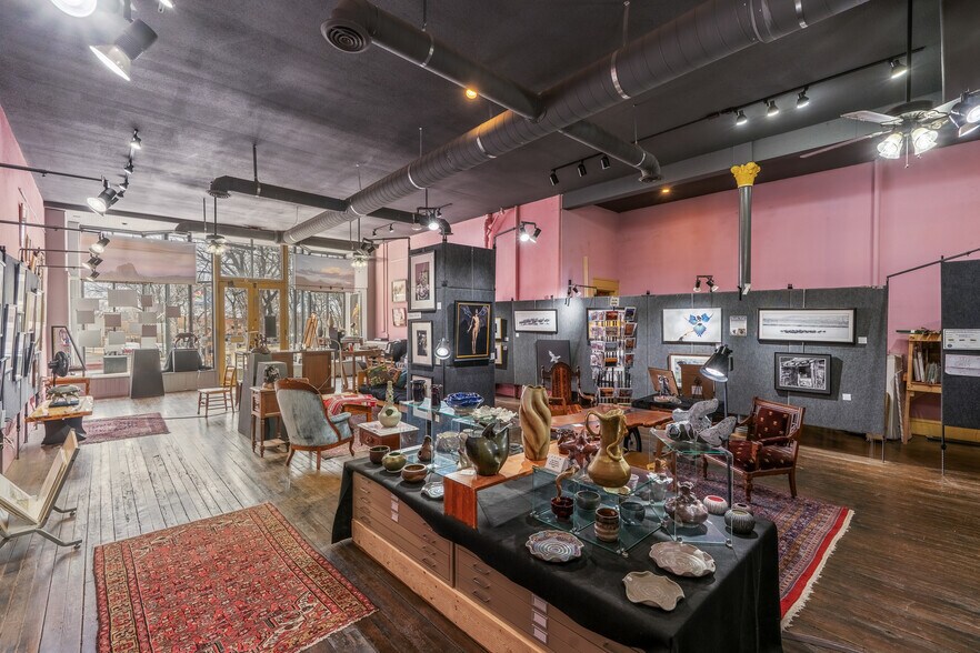 More Photos Of , Las Vegas Unknown For Sale