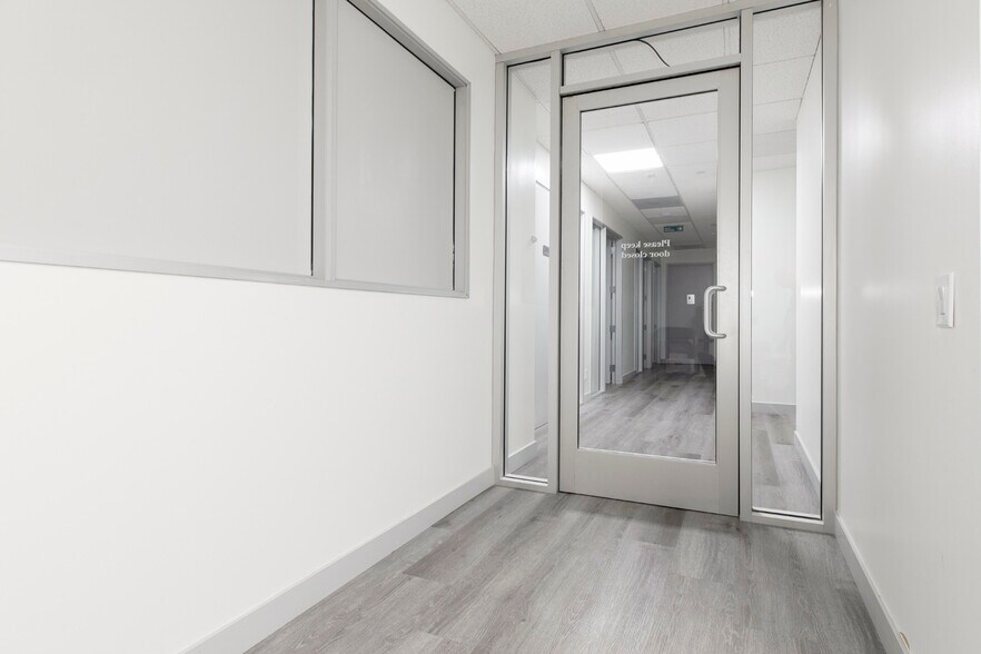 More Photos Of 350 W Arden Ave, Glendale Office For Lease