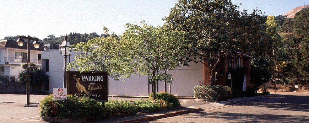 More Photos Of 23-61 Avenida de Orinda, Orinda Office For Lease