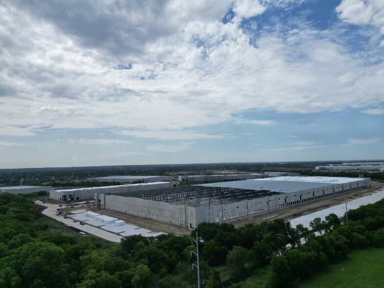 More Photos Of TBD Wichita Dr, Fort Worth Unknown For Lease