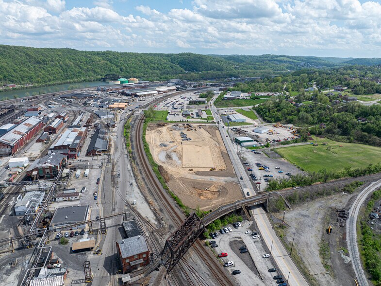 More Photos Of 206 State St, Clairton Industrial For Lease