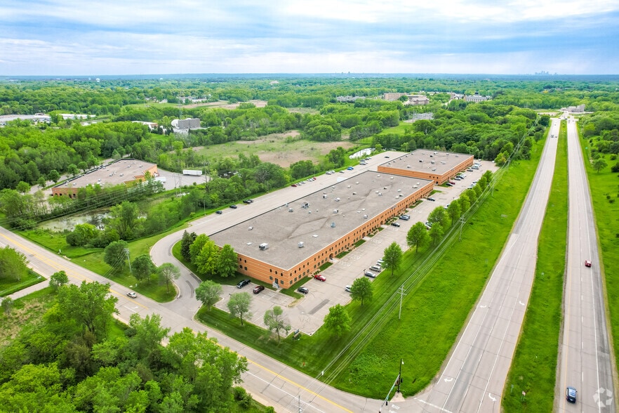 More Photos Of 3350 N Granada Ave, Saint Paul Light Manufacturing For Lease