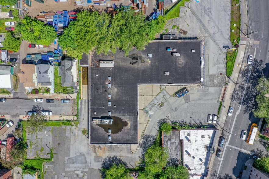 More Photos Of 220-230 S Fulton Ave, Mount Vernon Supermarket For Lease