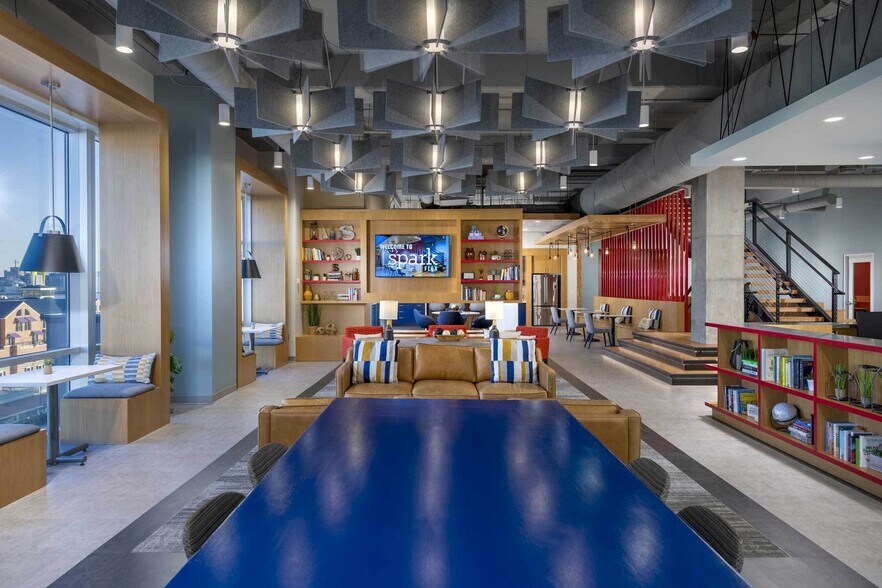 More Photos Of 621 E Pratt St, Baltimore Office For Lease