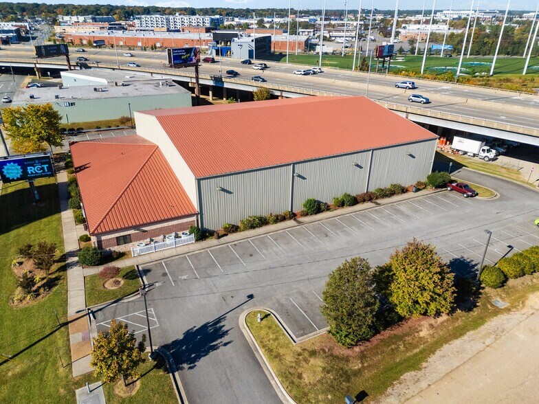 More Photos Of 2206 Westwood Ave, Richmond Sports And Entertainment For Sale