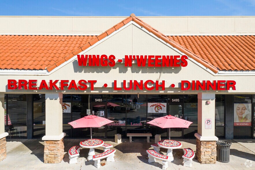 More Photos Of 5301-5553 Fruitville Rd, Sarasota Unknown For Lease