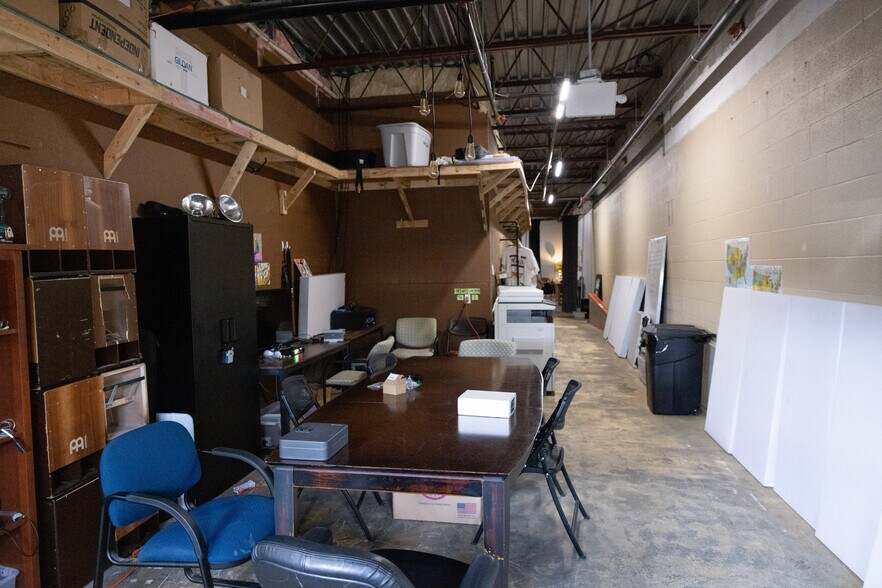 More Photos Of 2807 Lake Michigan Dr NW, Grand Rapids General Retail For Lease