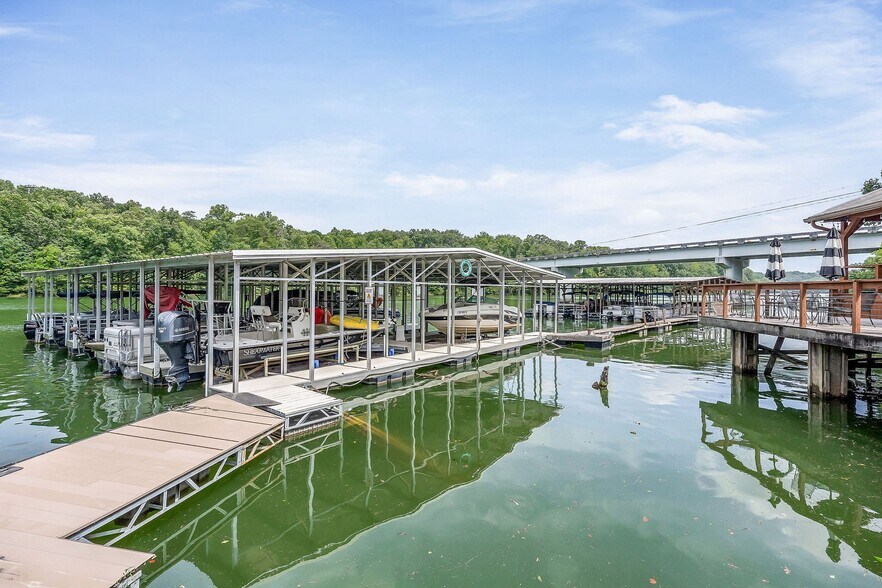 More Photos Of 1967 Rock Island Rd, Rock Island Marina For Sale