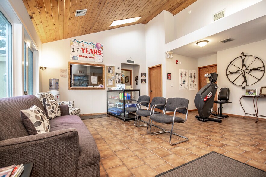 More Photos Of 11 Garden Rd, Plaistow Medical For Lease