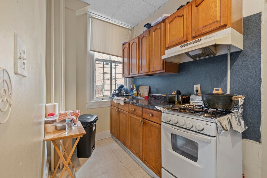 More Photos Of 2507 N Charles St, Baltimore Apartments For Sale