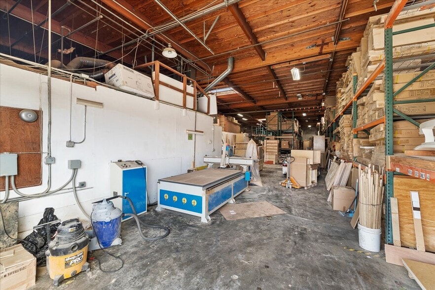 More Photos Of 283-299 Harbor Way, South San Francisco Warehouse For Lease